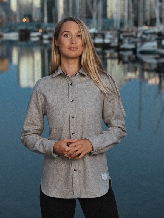 Anian Women's Modern Melton Wool Shirt — light grey, size Small - Picture 1 of 4